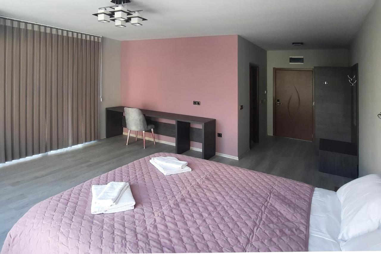 Hotel Zora à Blagoevgrad Extérieur photo